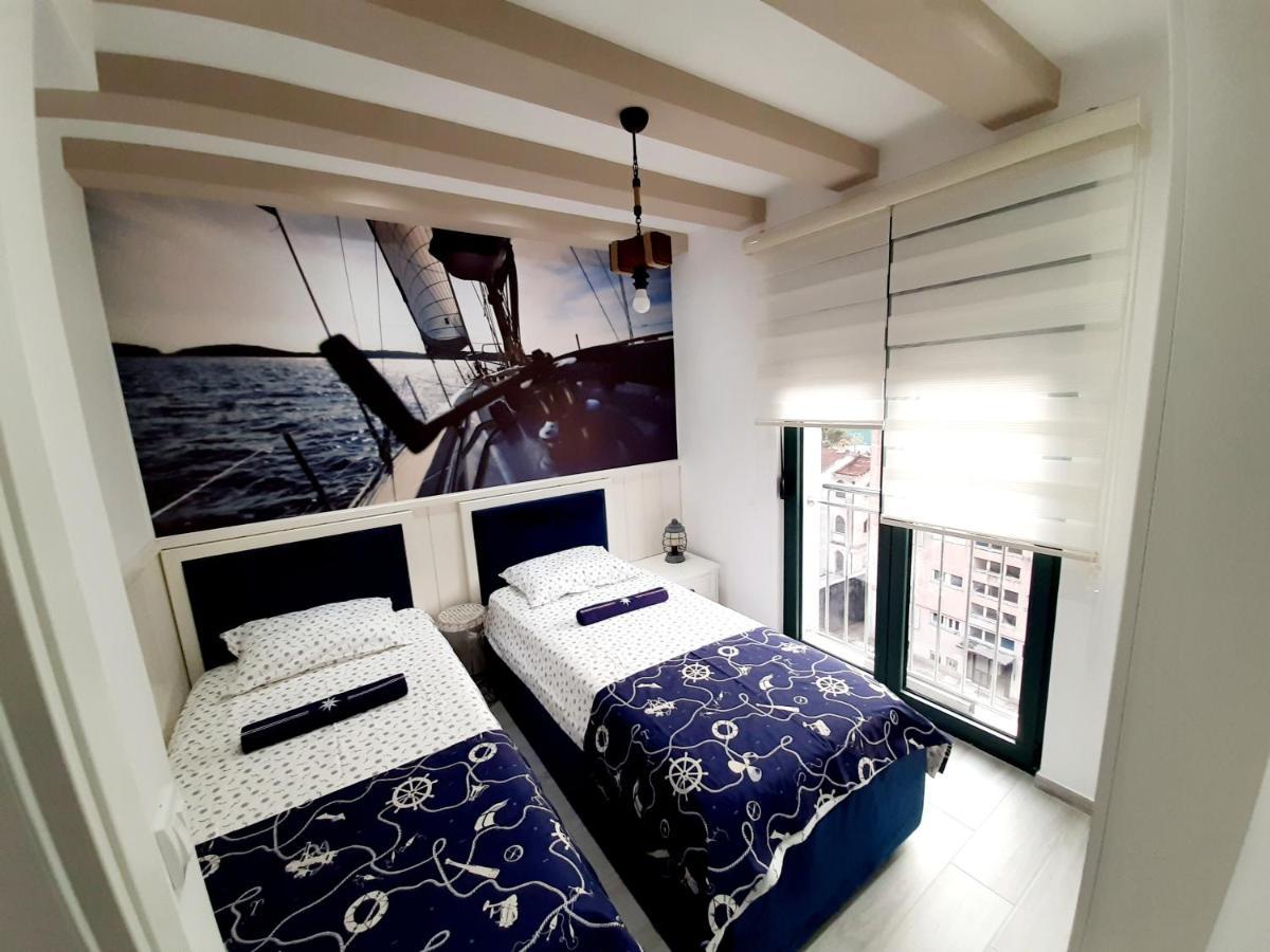 Maritimo Di Cattaro****Lux Apartment With Garage Luaran gambar