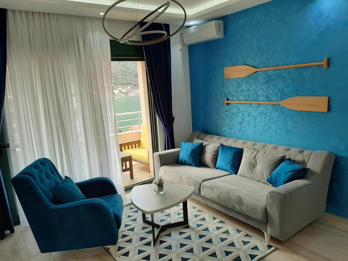 Maritimo Di Cattaro****Lux Apartment With Garage Luaran gambar