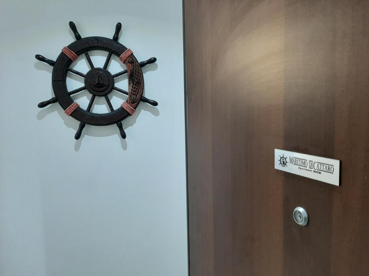 Maritimo Di Cattaro****Lux Apartment With Garage Luaran gambar
